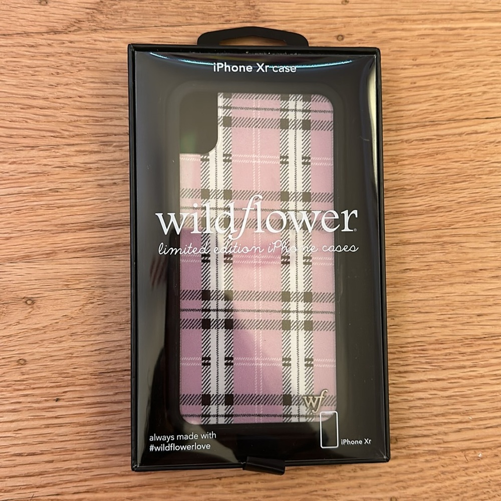 Wildflower iPhone XR pink plaid phone case